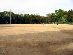 お茶屋グラウンド全景